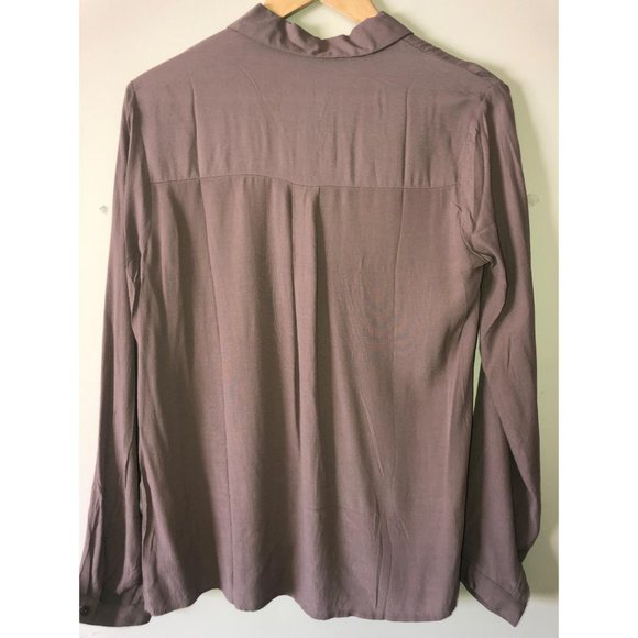 Forever 21 button down shirt - Picture 2 of 4